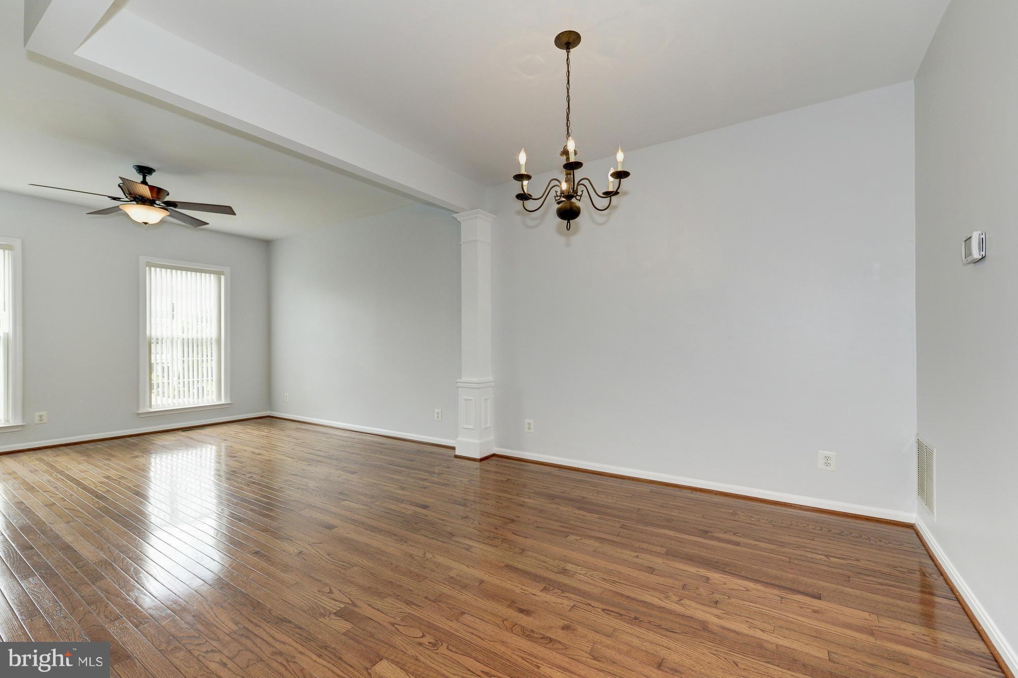 6334 Dunn Court Springfield, VA 22150 - Photo 9 of 28 Living Room