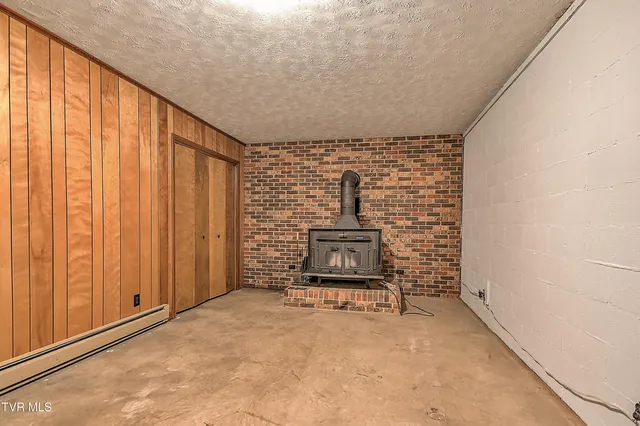 $335,000 | 721 Double Springs Road, Fall Branch, TN 37656