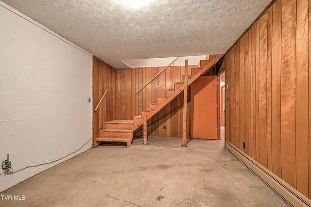 $335,000 | 721 Double Springs Road, Fall Branch, TN 37656