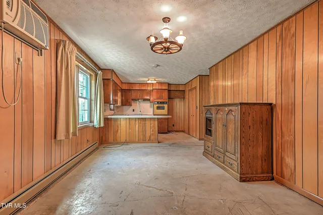 $335,000 | 721 Double Springs Road, Fall Branch, TN 37656