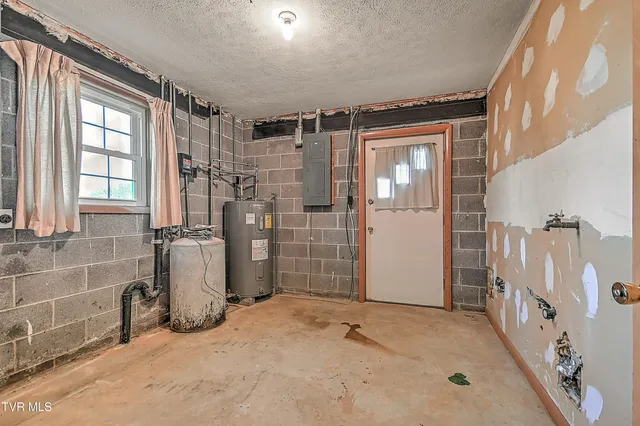 $335,000 | 721 Double Springs Road, Fall Branch, TN 37656