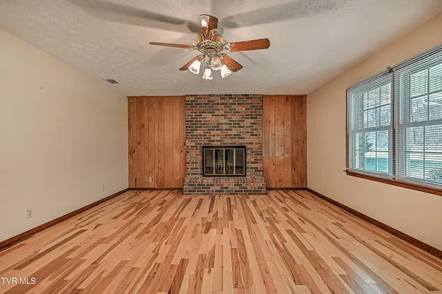 $335,000 | 721 Double Springs Road, Fall Branch, TN 37656