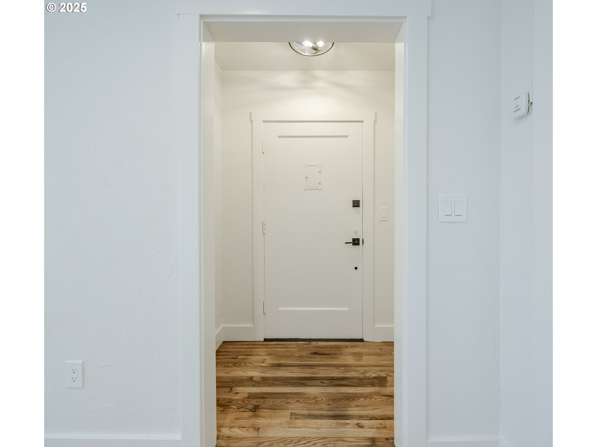155 B Street Springfield, OR 97477 - Photo 6 of 42 a view of walk in closet with window