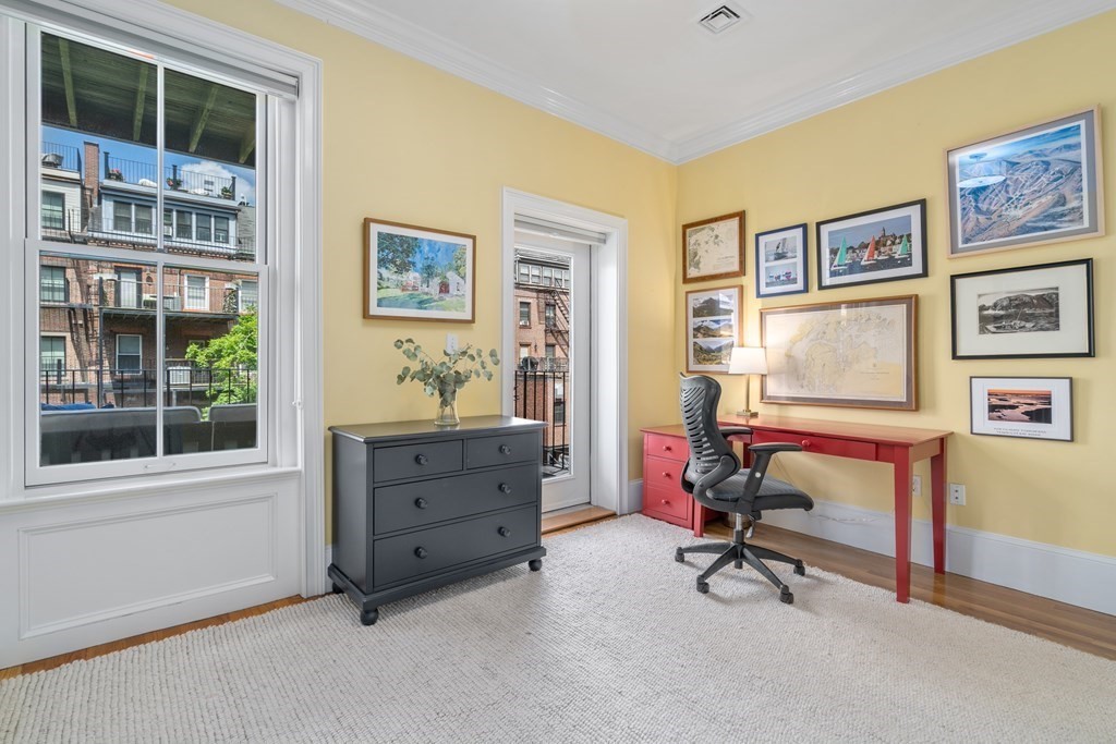 21 Upton Street, Unit 2 Boston, MA 02118 - Photo 14 of 22