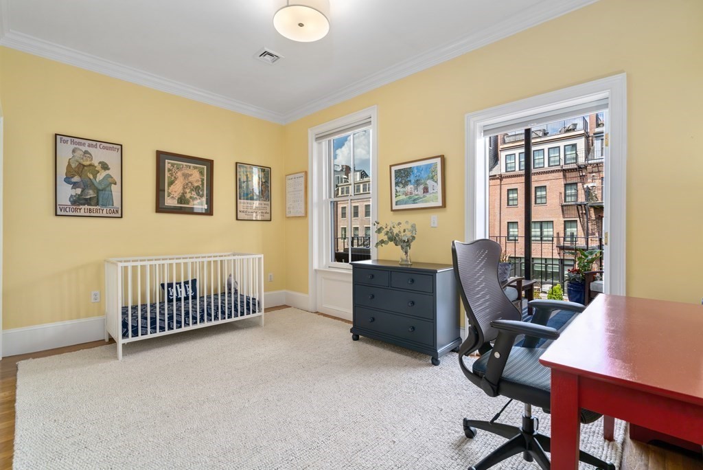 21 Upton Street, Unit 2 Boston, MA 02118 - Photo 15 of 22