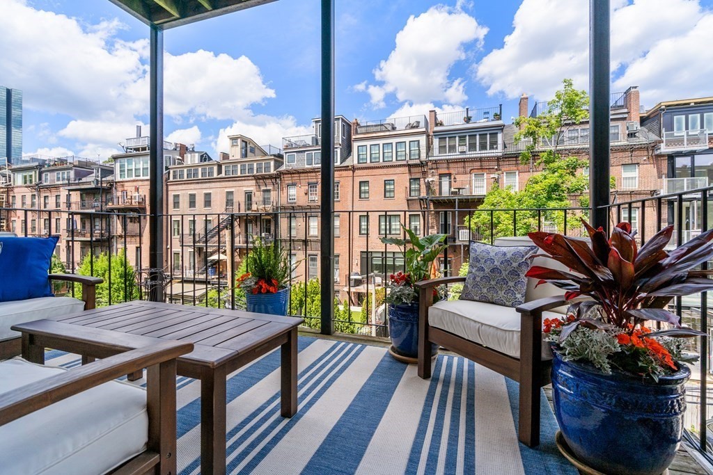 21 Upton Street, Unit 2 Boston, MA 02118 - Photo 17 of 22