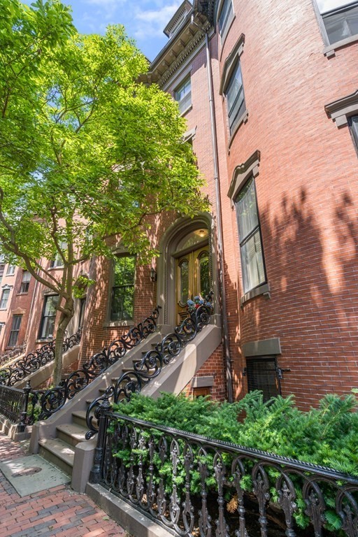 21 Upton Street, Unit 2 Boston, MA 02118 - Photo 21 of 22