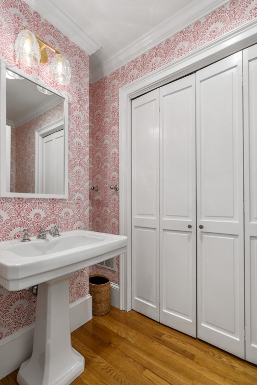 21 Upton Street, Unit 2 Boston, MA 02118 - Photo 6 of 22