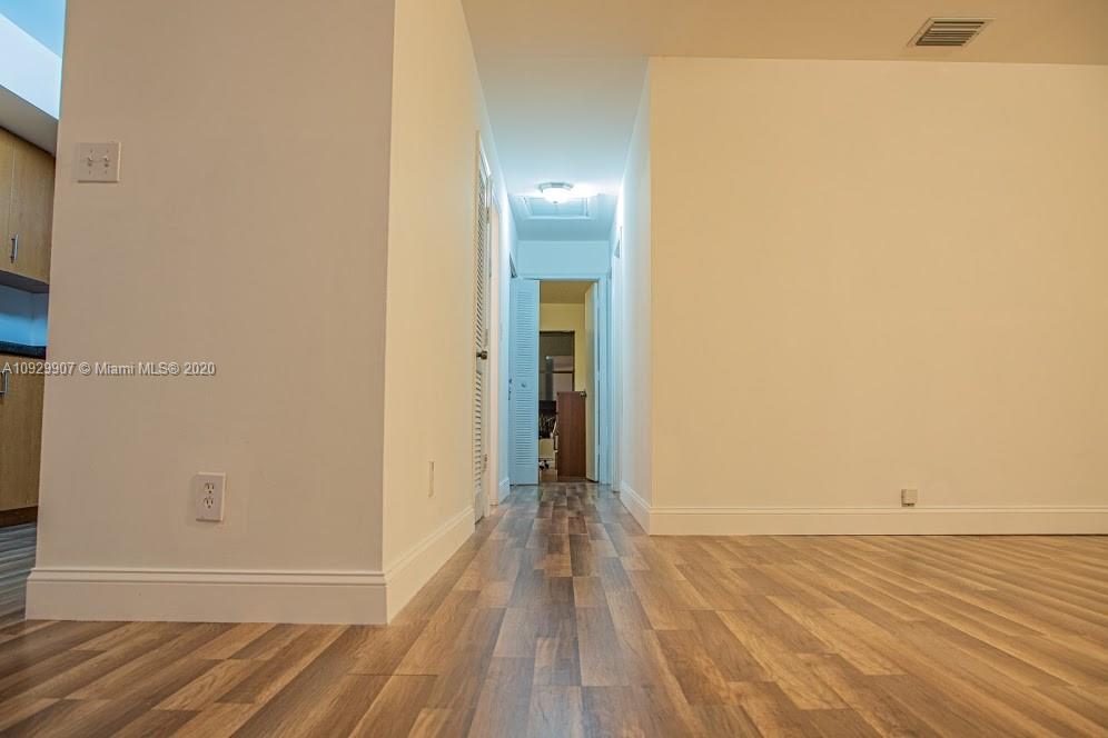 11301 Southwest 109th Road, Unit 60D Miami, FL 33176 - Photo 5 of 7 Gallery Image 5