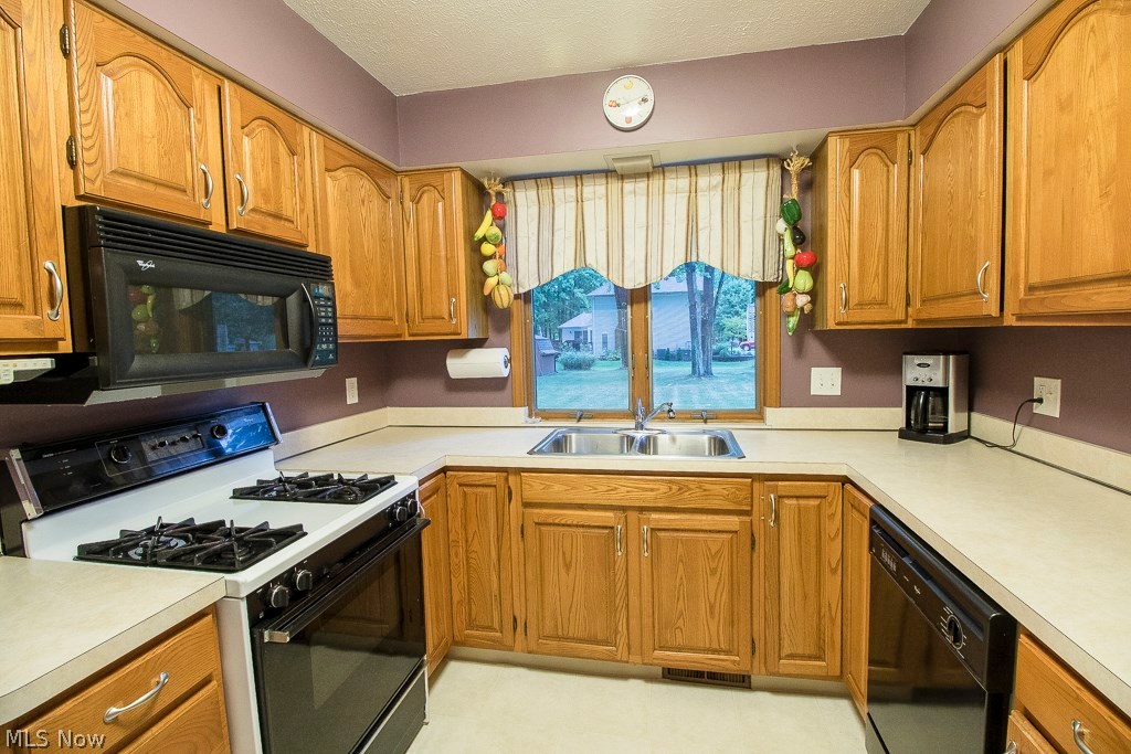 8737 Hendricks Road Mentor, OH 44060 - Photo 2 of 33 Gallery Image 2