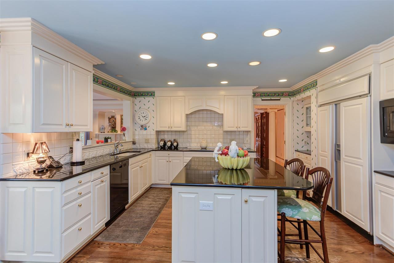 1405 Hunting Ridge Road Raleigh, NC 27615 - Photo 9 of 30 Kitchen