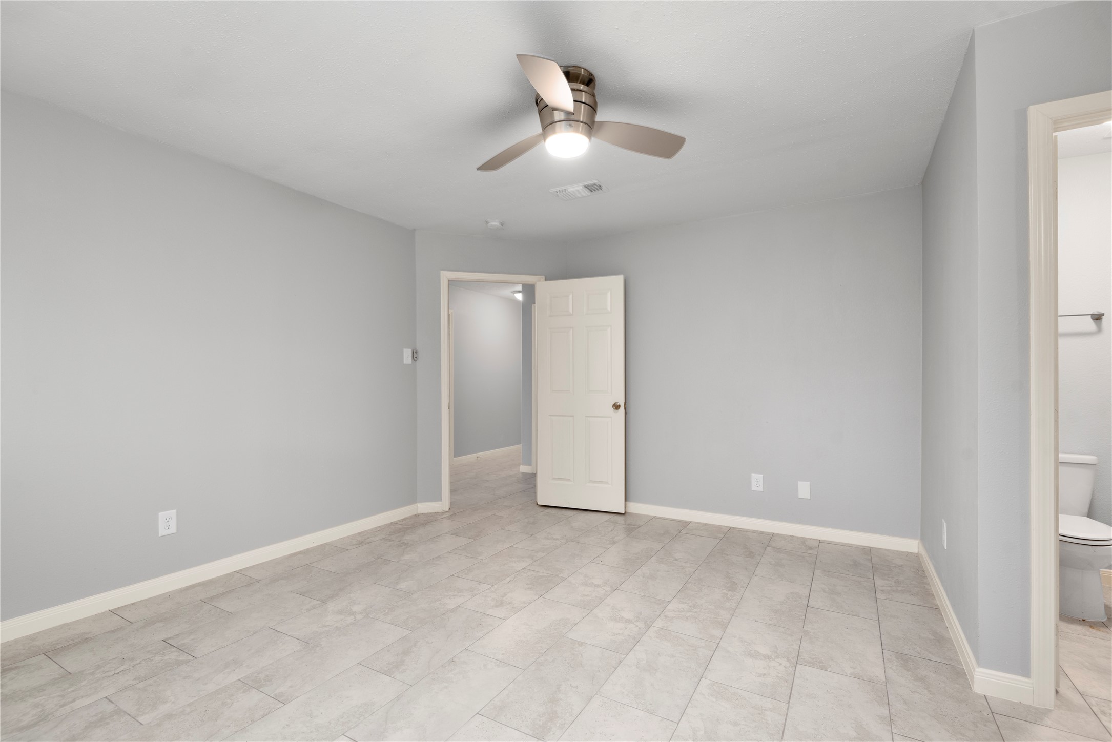 4919 Tealgate Drive Spring, TX 77373 - Photo 25 of 38 wooden floor in an empty room