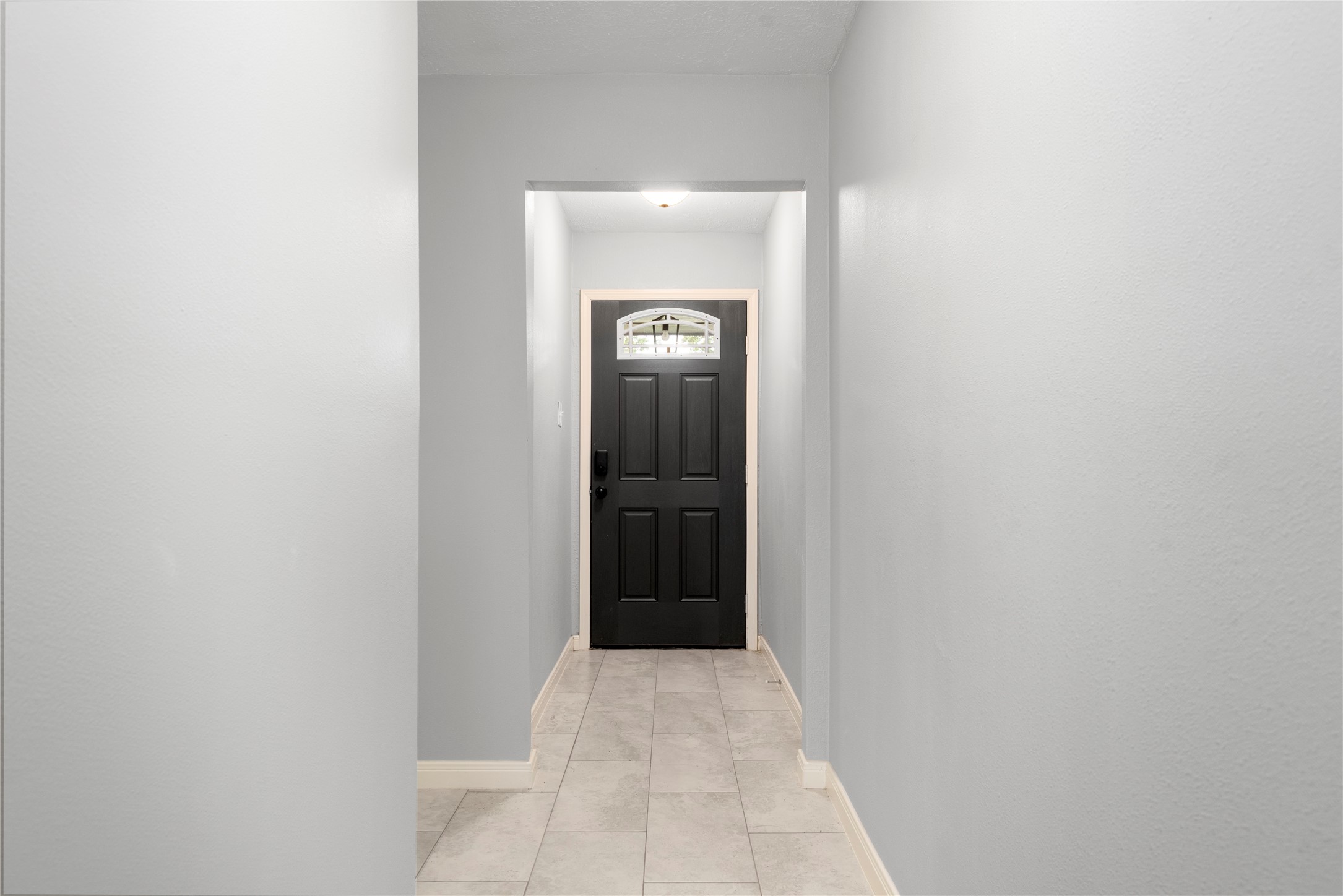 4919 Tealgate Drive Spring, TX 77373 - Photo 7 of 38 a view of a hallway