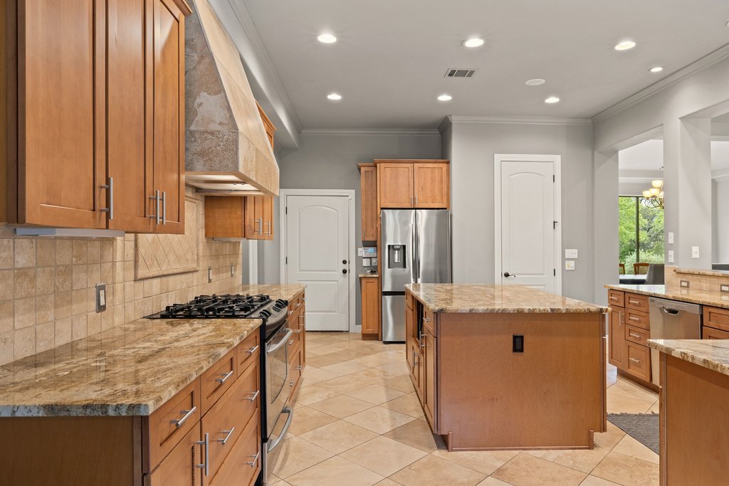 17201 Rocky Ridge Road Austin, TX 78734 - Photo 23 of 40