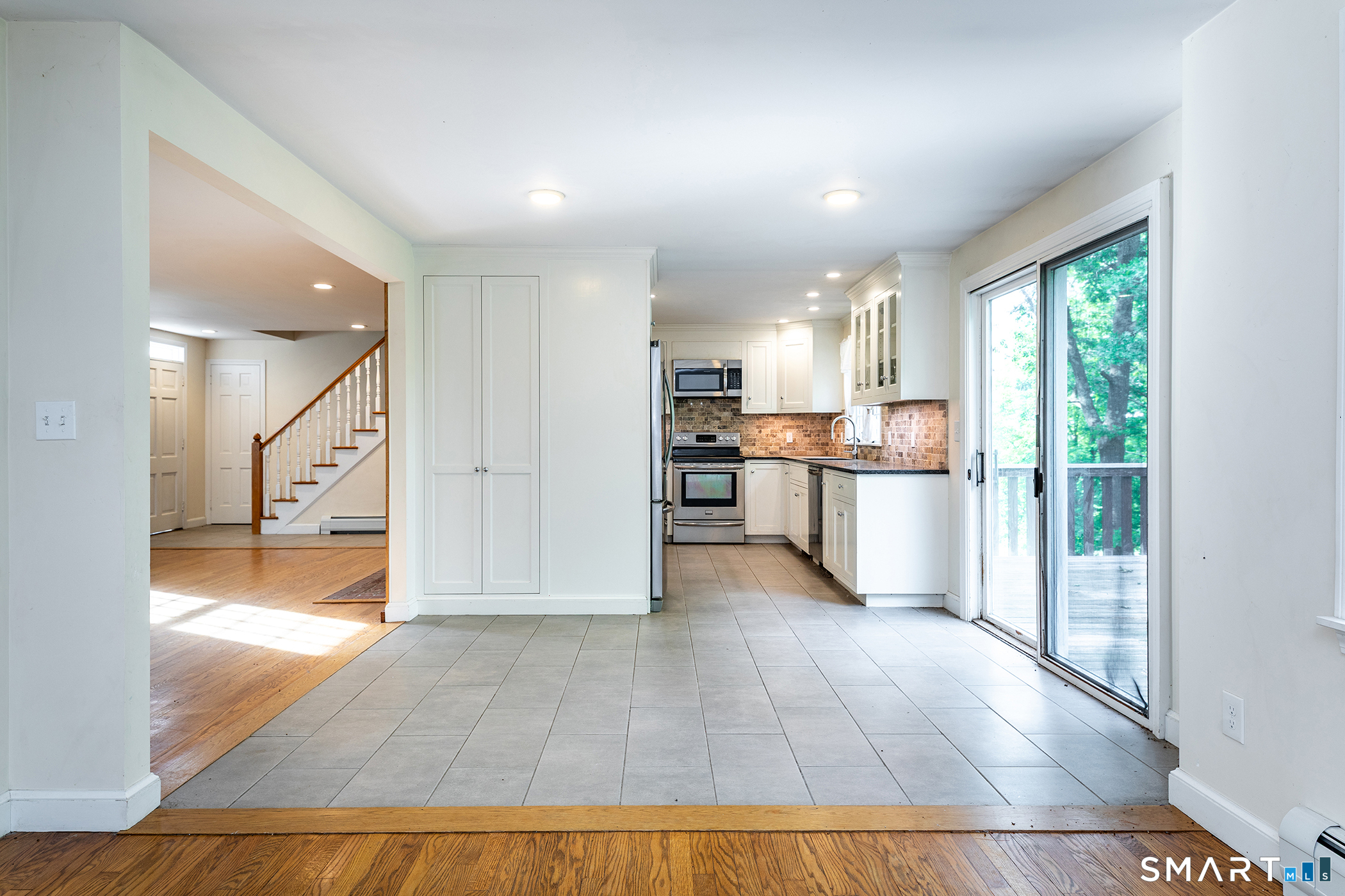 4 Judge Road Roxbury, CT 06783 - Photo 7 of 37