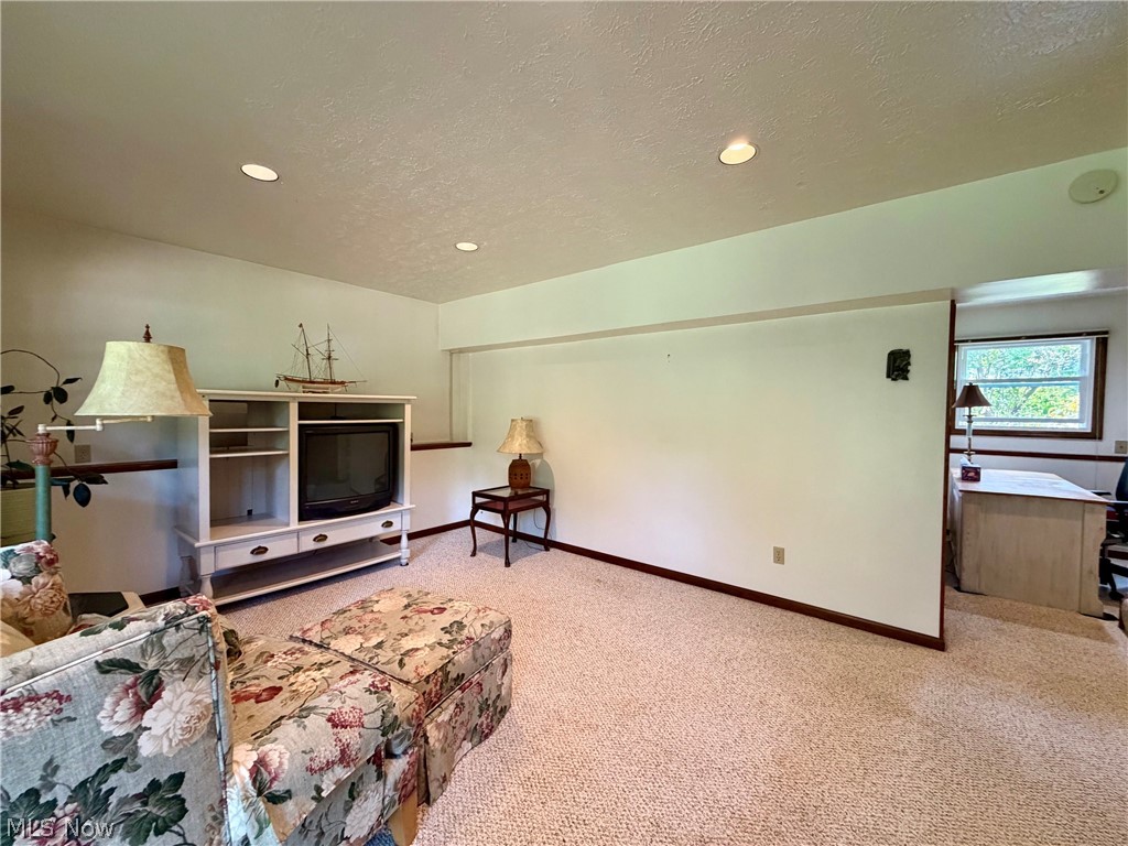 11985 Auburn Road Chardon, OH 44024 - Photo 22 of 33 Gallery Image 22