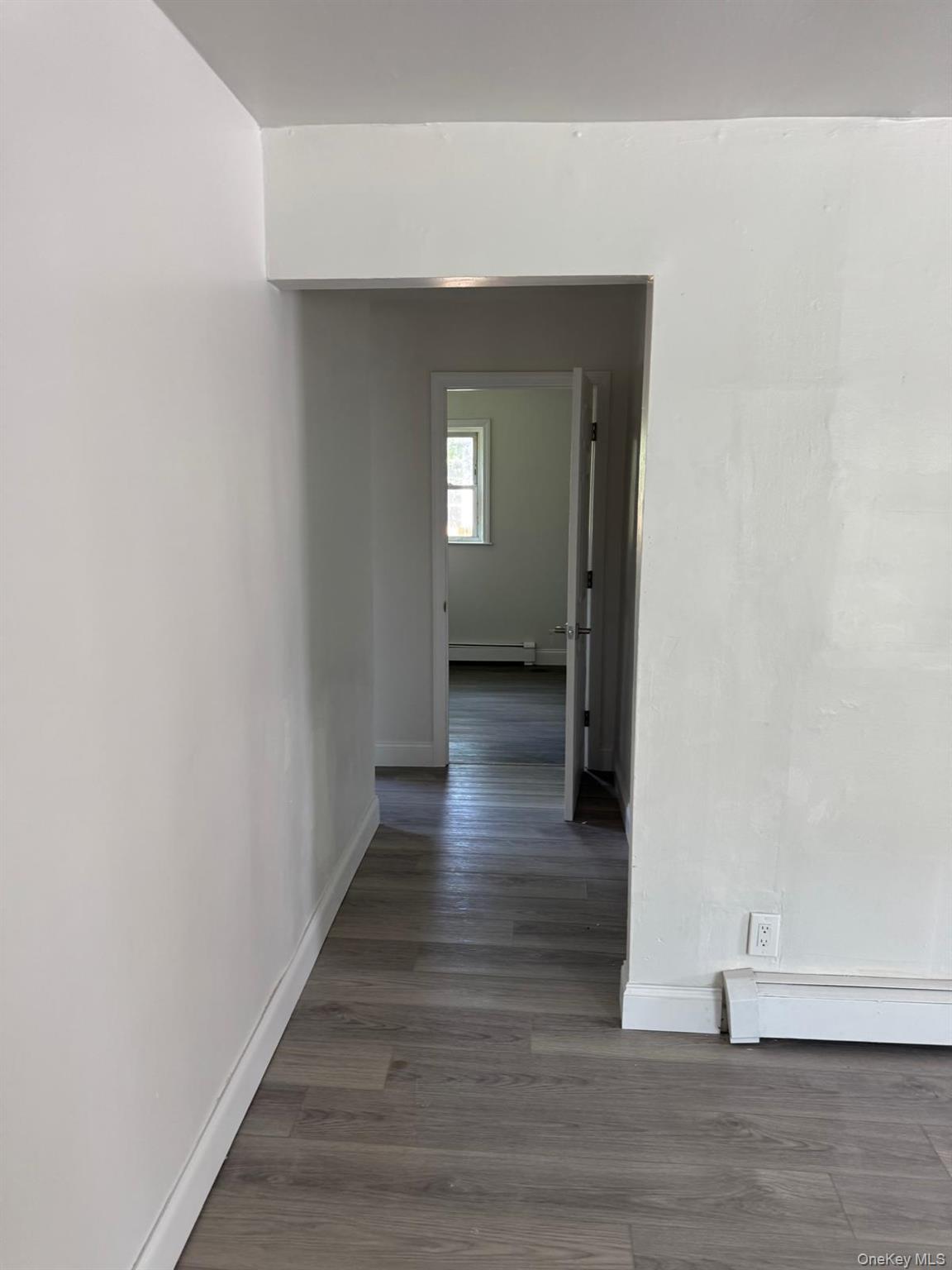 5 Remsen Street Copiague, NY 11726 - Photo 7 of 16