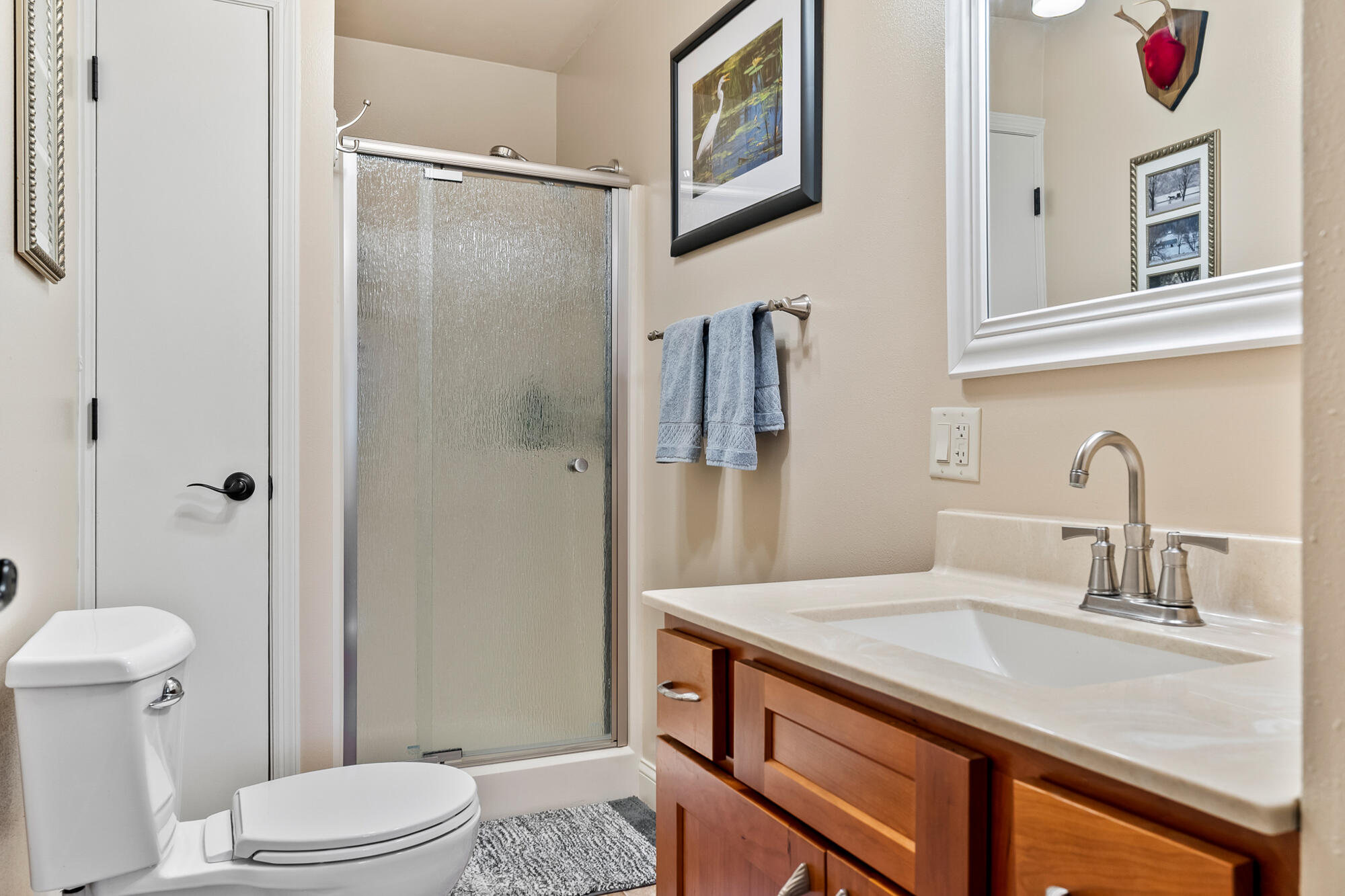 E10880 County Road P Clinton, WI 54667 - Photo 20 of 63 Main Floor Bathroom