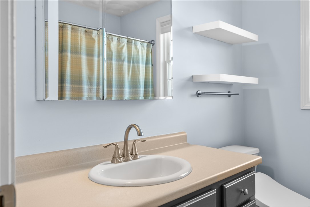 835 Sandy Lane, Unit 9 Warwick, RI 02889 - Photo 32 of 40