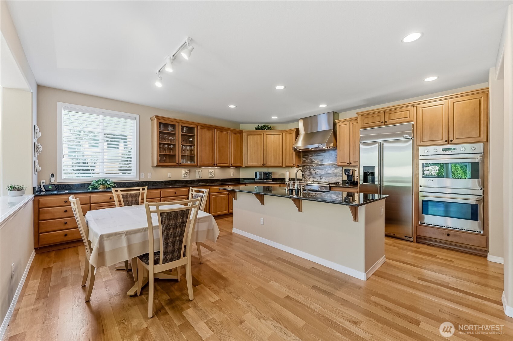24035 Northeast Adair Road Redmond, WA 98053 - Photo 14 of 40