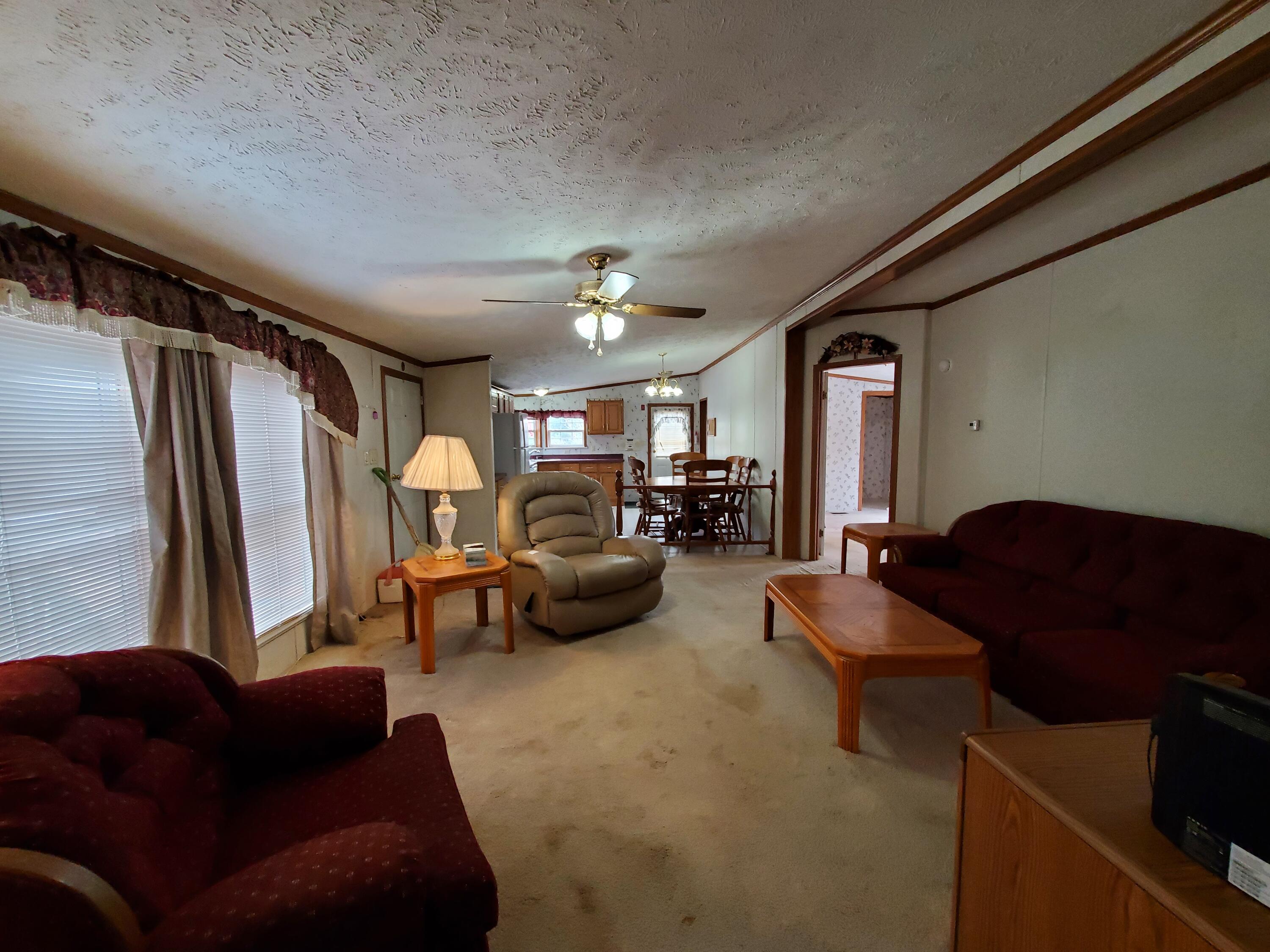1268 N Road Mount Vernon, ME 04352 - Photo 4 of 16 20221229_111020