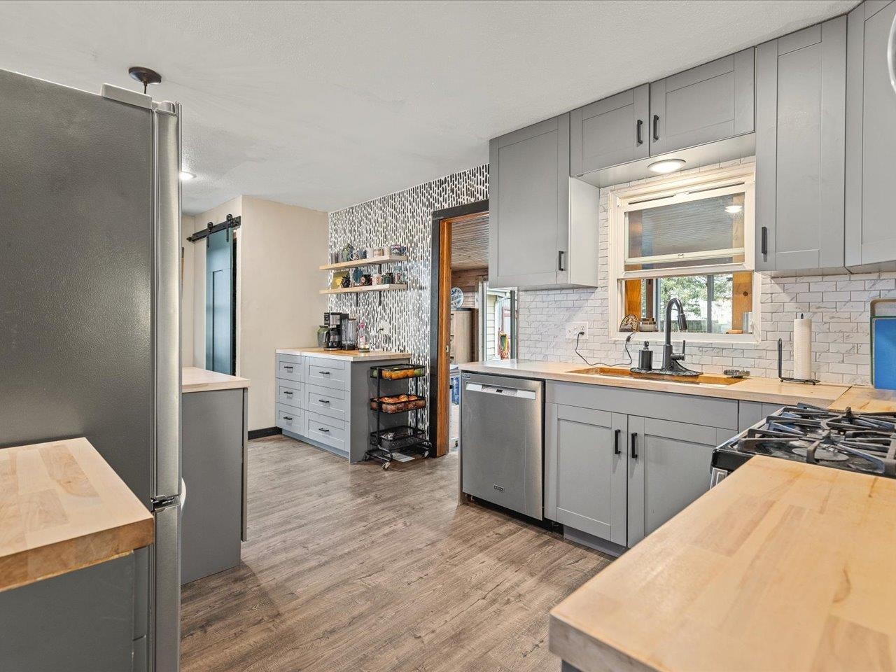 7114 South Patrick Road Beloit, WI 53511 - Photo 15 of 46