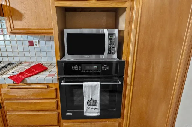 a close view of a fireplace