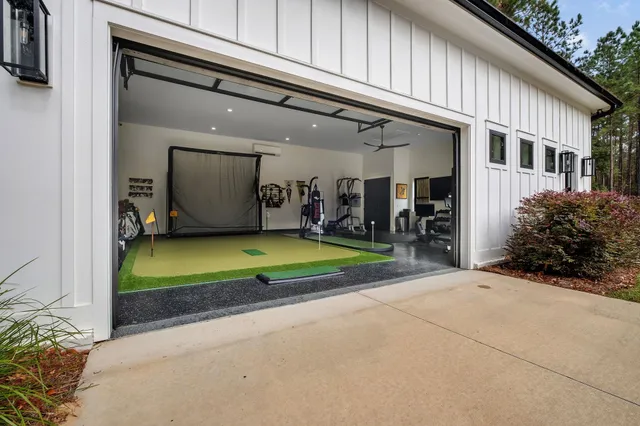 $2,250,000 | 8121 Proctor Road, Tallahassee, FL 32309