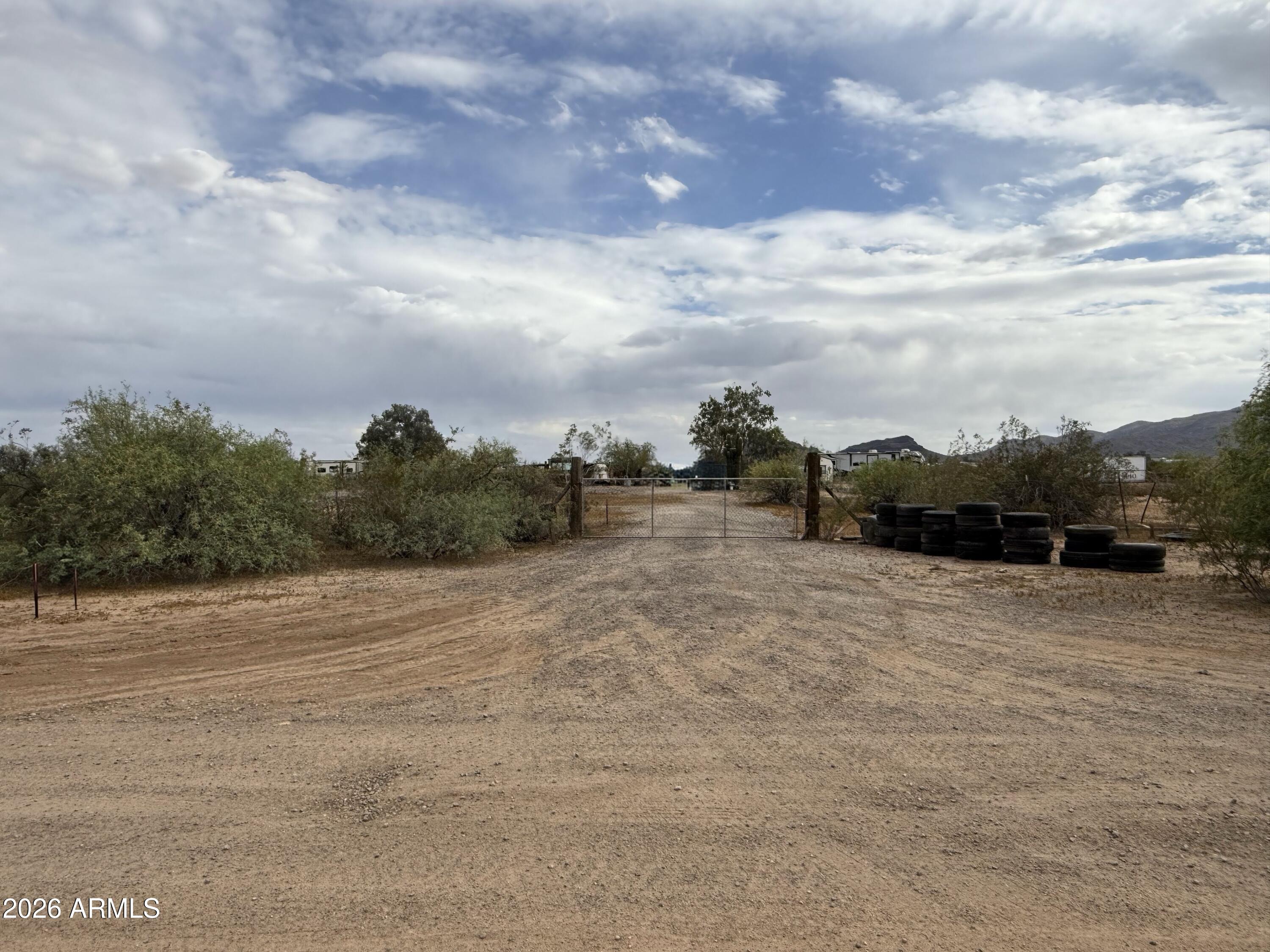 Tbd Long Rifle Road Aguila, AZ 85320 - Photo 4 of 21