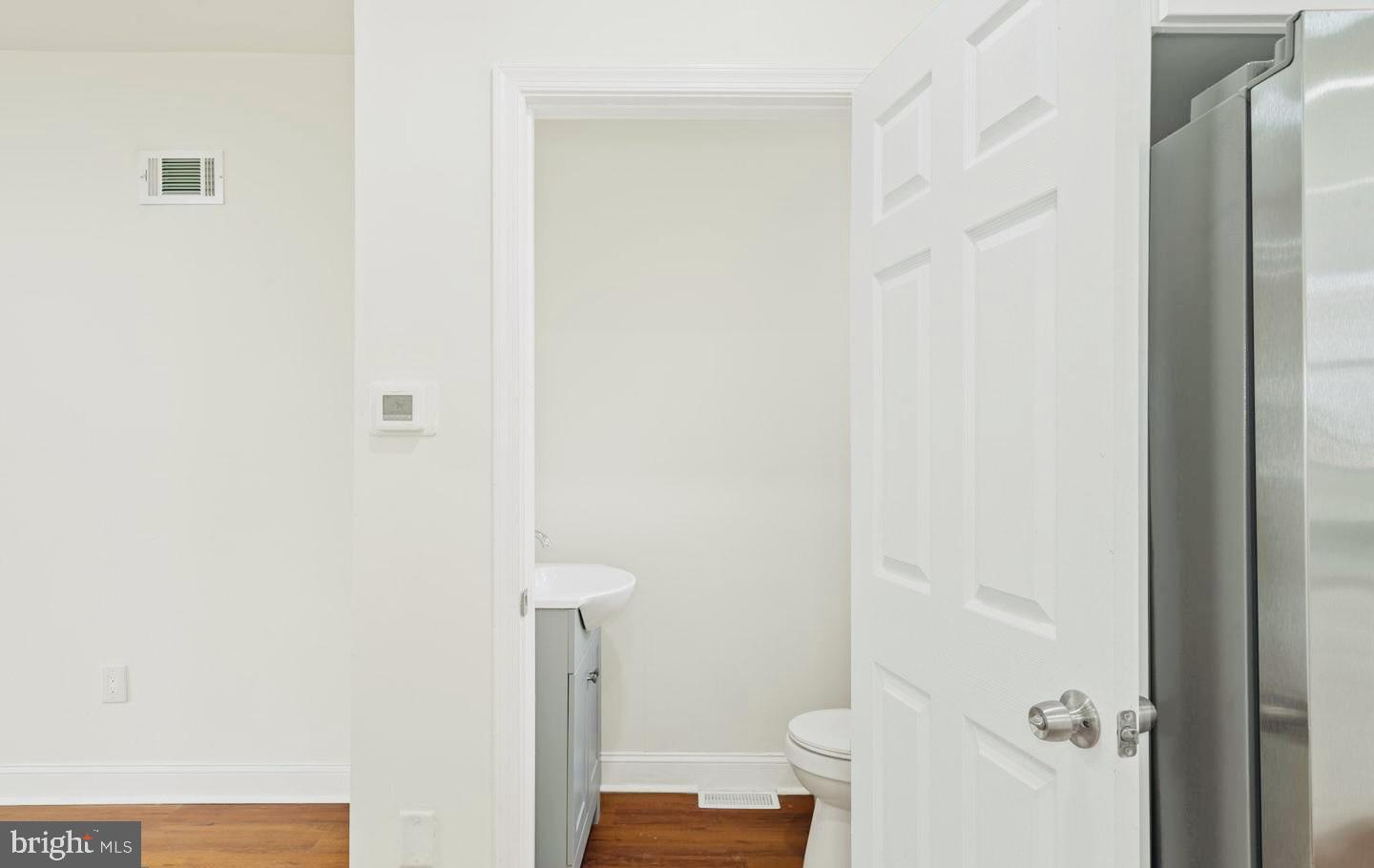 4847 Fairmount Avenue Philadelphia, PA 19139 - Photo 12 of 35 a bathroom with a shower and toilet