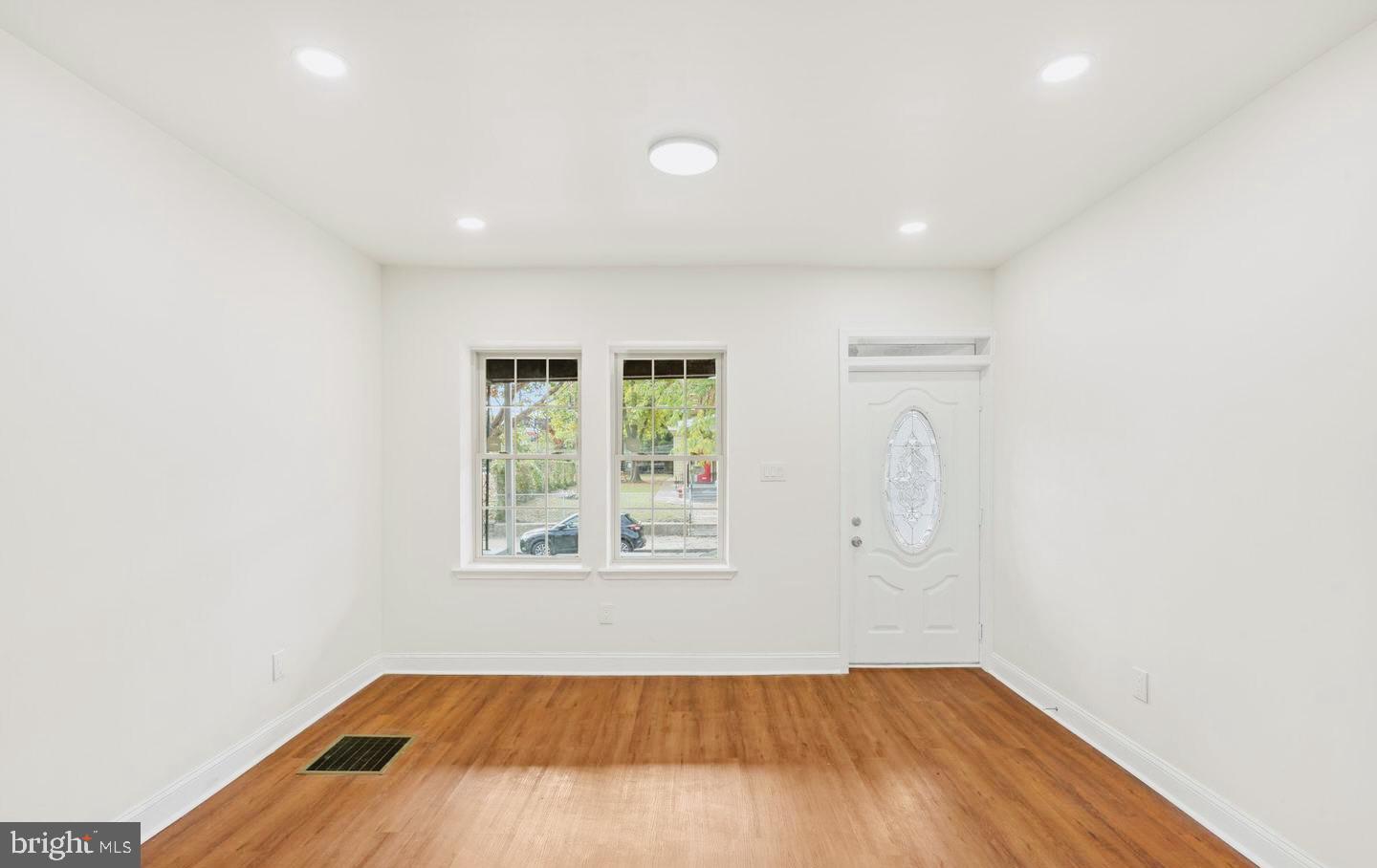 4847 Fairmount Avenue Philadelphia, PA 19139 - Photo 3 of 35 an empty room with wooden floor and windows