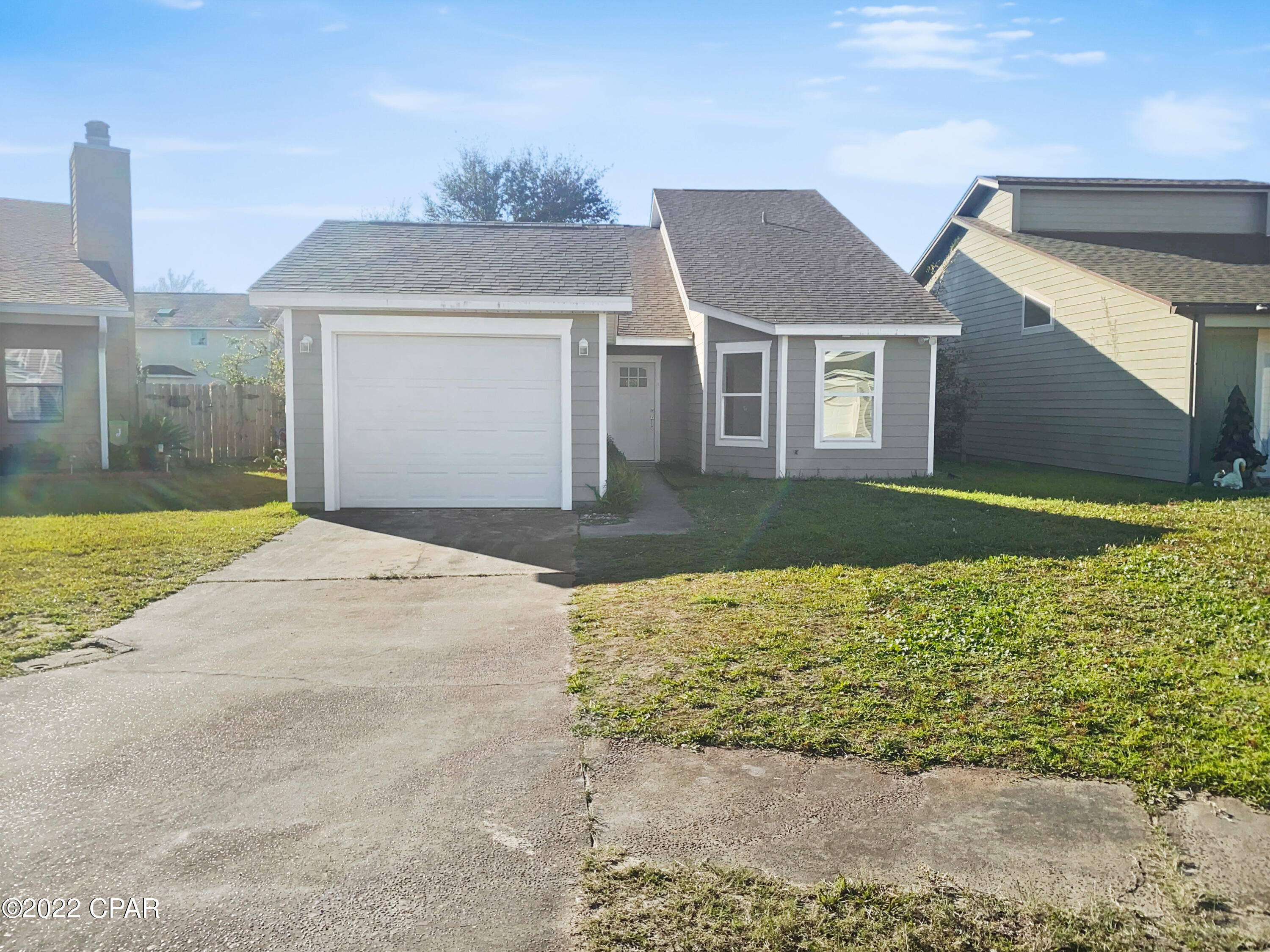 107 Ridgecrest Court Panama City, FL 32405 - Photo 4 of 11 Gallery Image 4