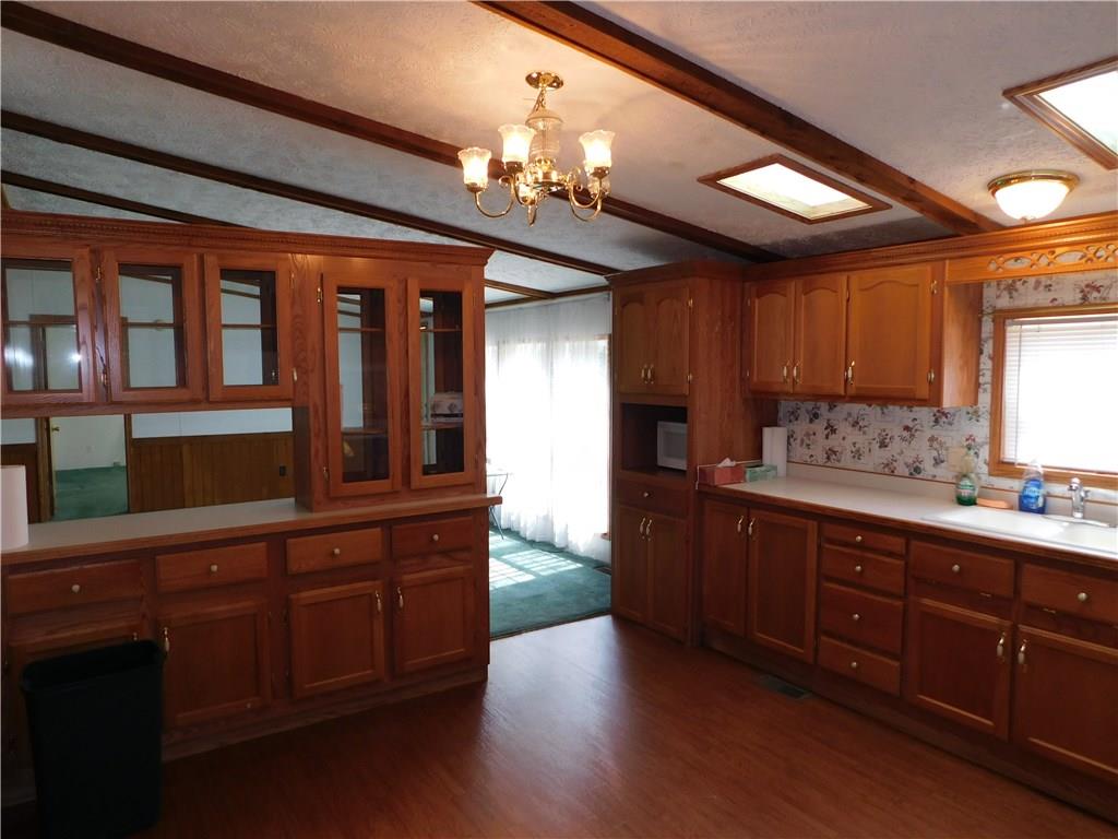 120 Freeman Road Irwin, PA 15642 - Photo 7 of 17 Efficient compact kitchen