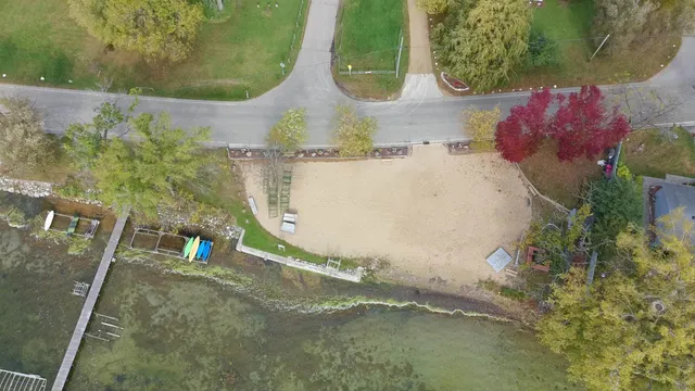 $460,000 | N4535 West Shore Place Road, Cambridge, WI 53523