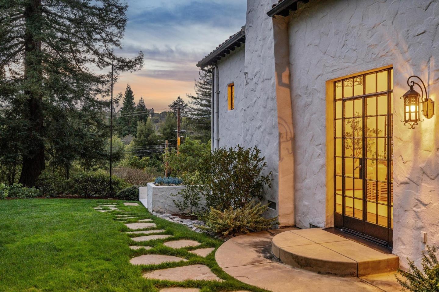 414 Edgewood Road San Mateo, CA 94402 - Photo 101 of 112