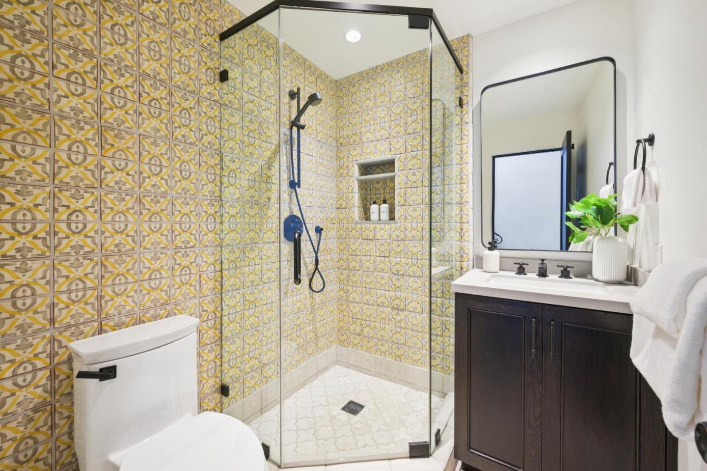 414 Edgewood Road San Mateo, CA 94402 - Photo 71 of 112