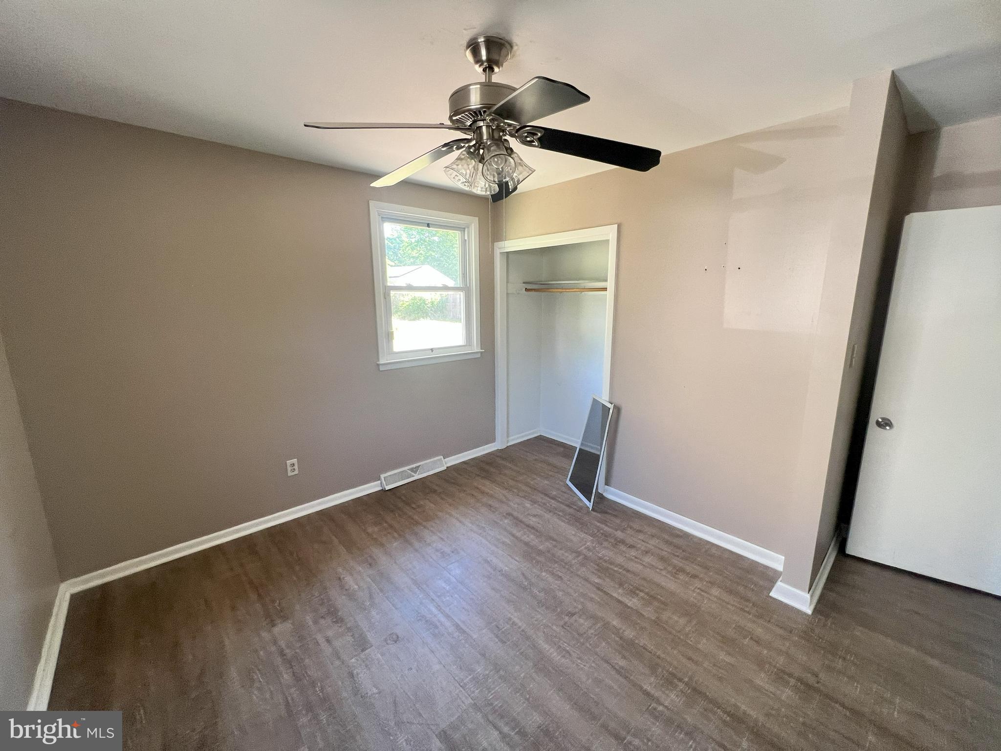 809 Bentley Road Lindenwold, NJ 08021 - Photo 12 of 30