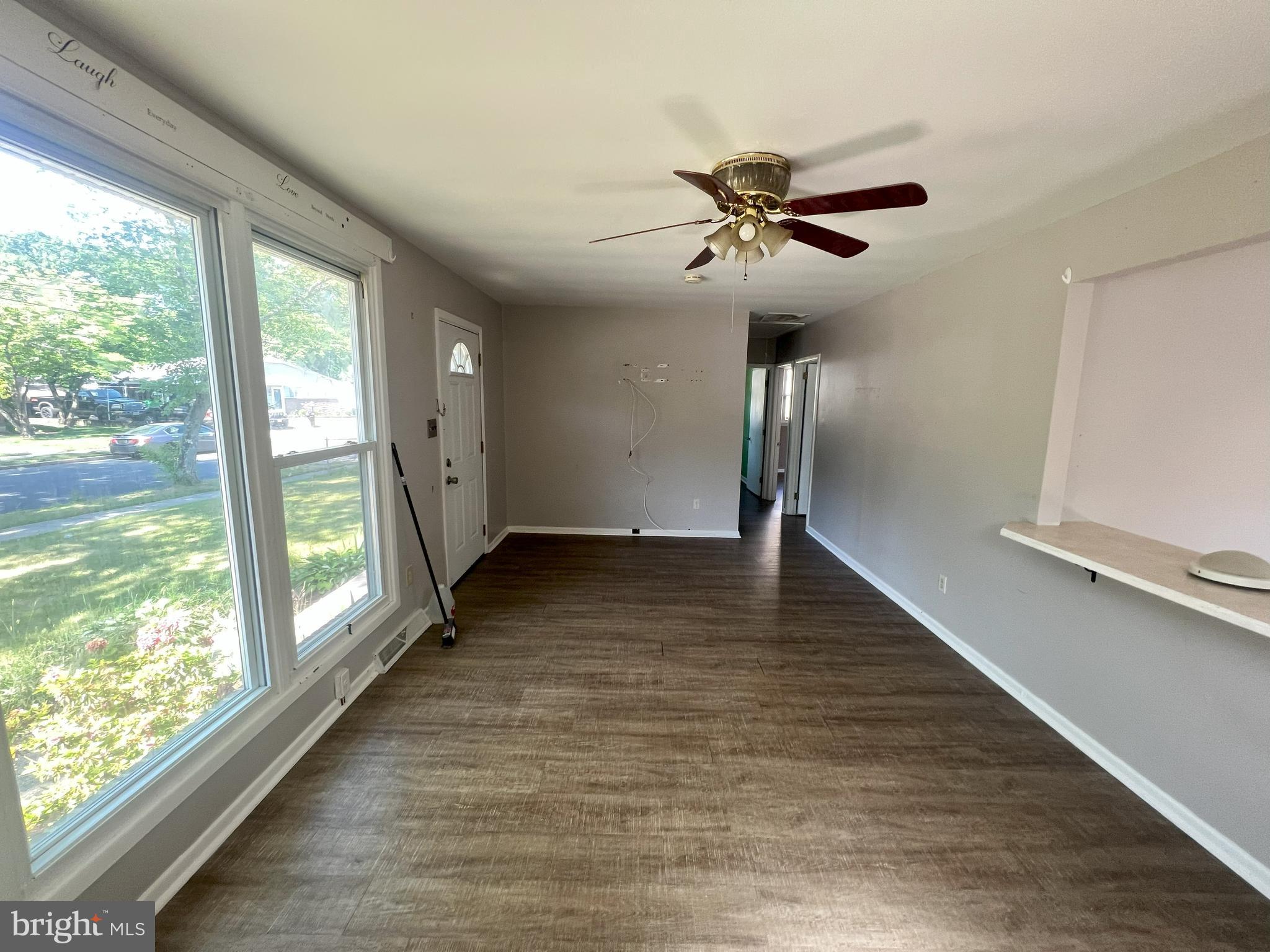 809 Bentley Road Lindenwold, NJ 08021 - Photo 3 of 30