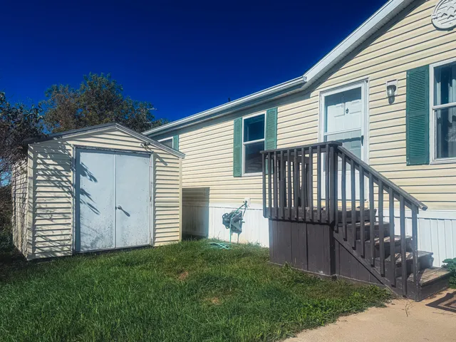 $59,000 | 704 Crockett Drive, Unit 155, Potterville, MI 48876