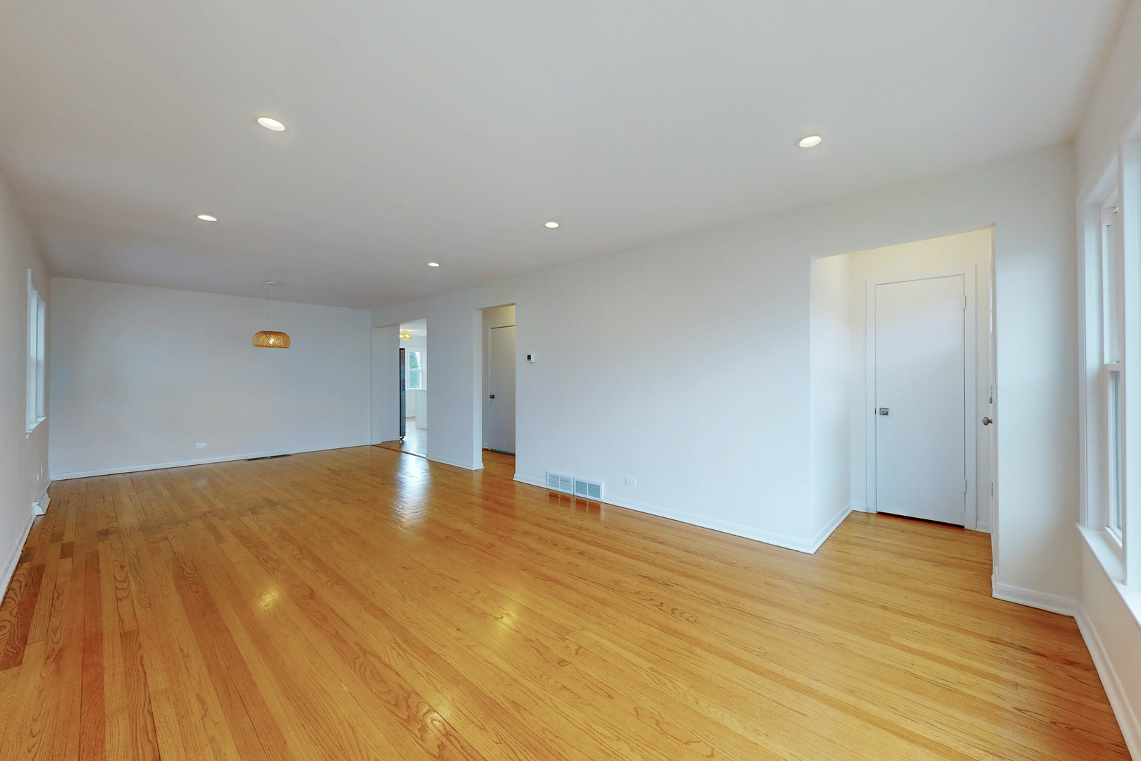 6249 West Addison Street Chicago, IL 60634 - Photo 10 of 35 a view of an empty room