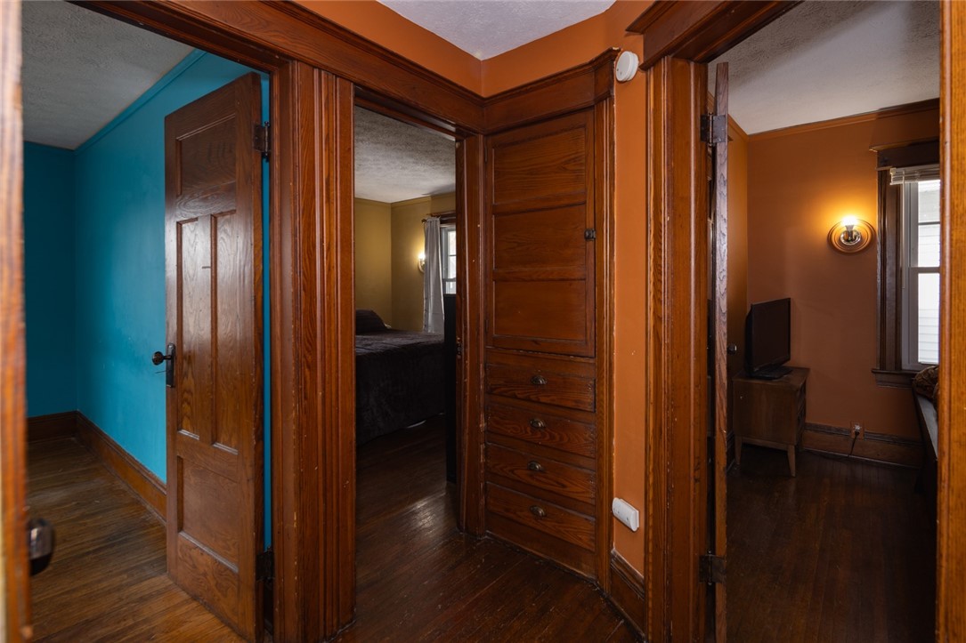 400 Electric Avenue Rochester, NY 14613 - Photo 11 of 33