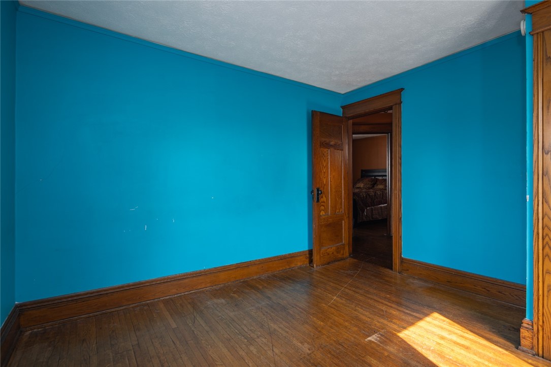 400 Electric Avenue Rochester, NY 14613 - Photo 19 of 33