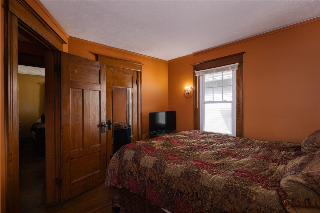 400 Electric Avenue Rochester, NY 14613 - Photo 21 of 33