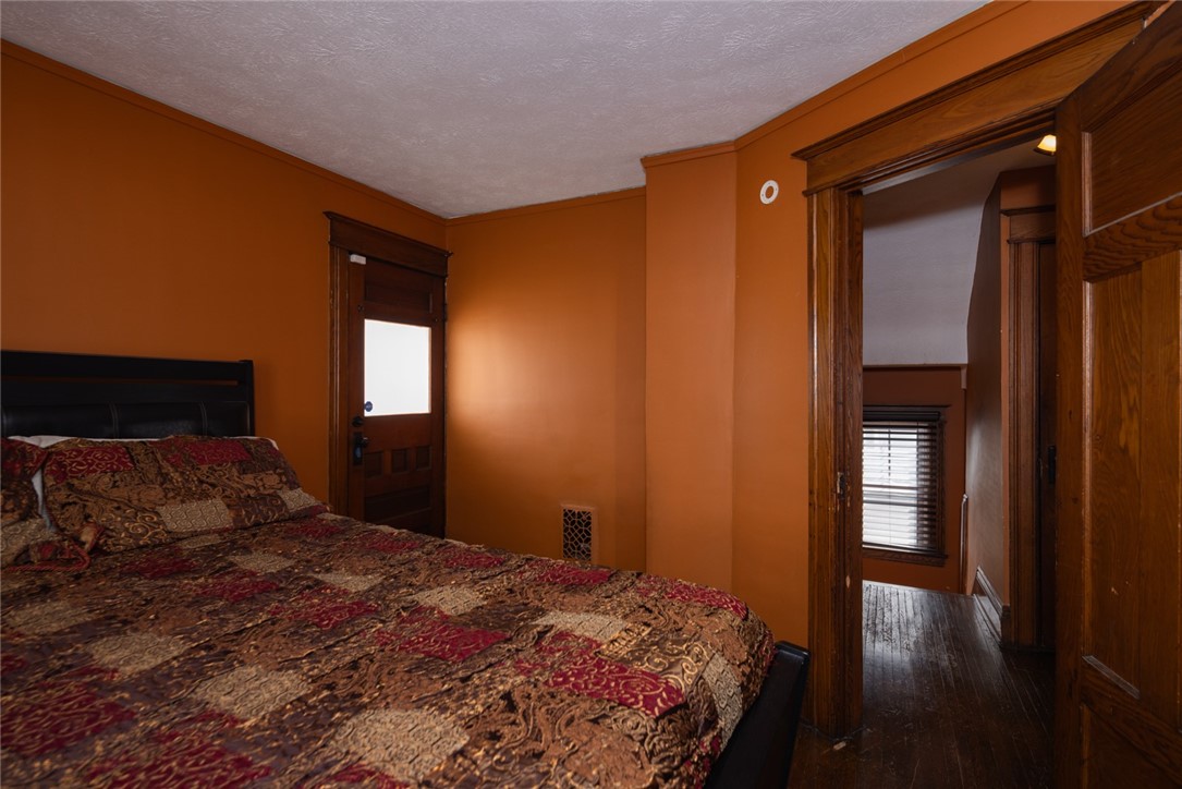 400 Electric Avenue Rochester, NY 14613 - Photo 22 of 33