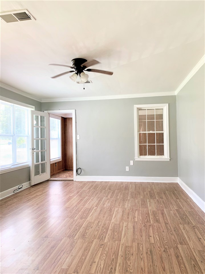 1015 Getwell Road Memphis, TN 38111 - Photo 4 of 11