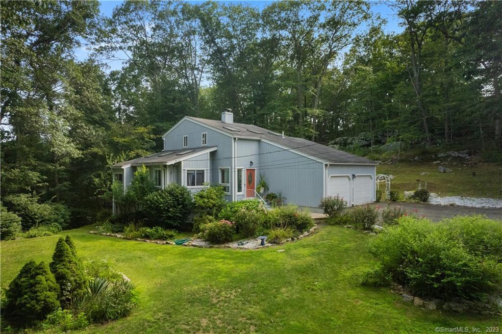 2004 Boston Post Aka Rock Crest Road, Guilford, CT 06437 Compass