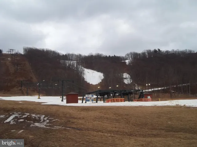 $14,995 | 42 Chippewa Drive, Unit LOT 163 WSS, Hazleton, PA 18202