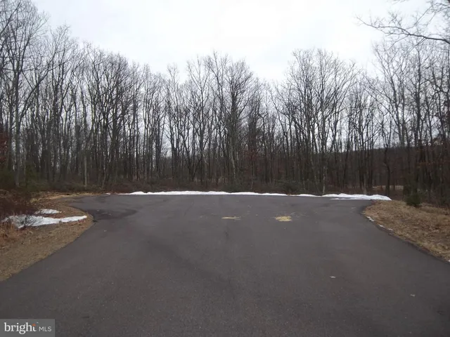 $14,995 | 42 Chippewa Drive, Unit LOT 163 WSS, Hazleton, PA 18202