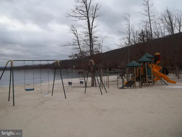 $14,995 | 42 Chippewa Drive, Unit LOT 163 WSS, Hazleton, PA 18202