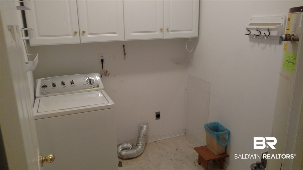 10236 Wakefield Court Mobile, AL 36695 - Photo 18 of 29